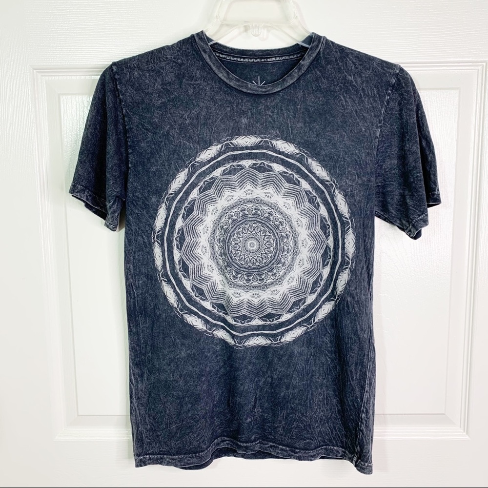 Mandala Graphic Crewneck Tee Shirt